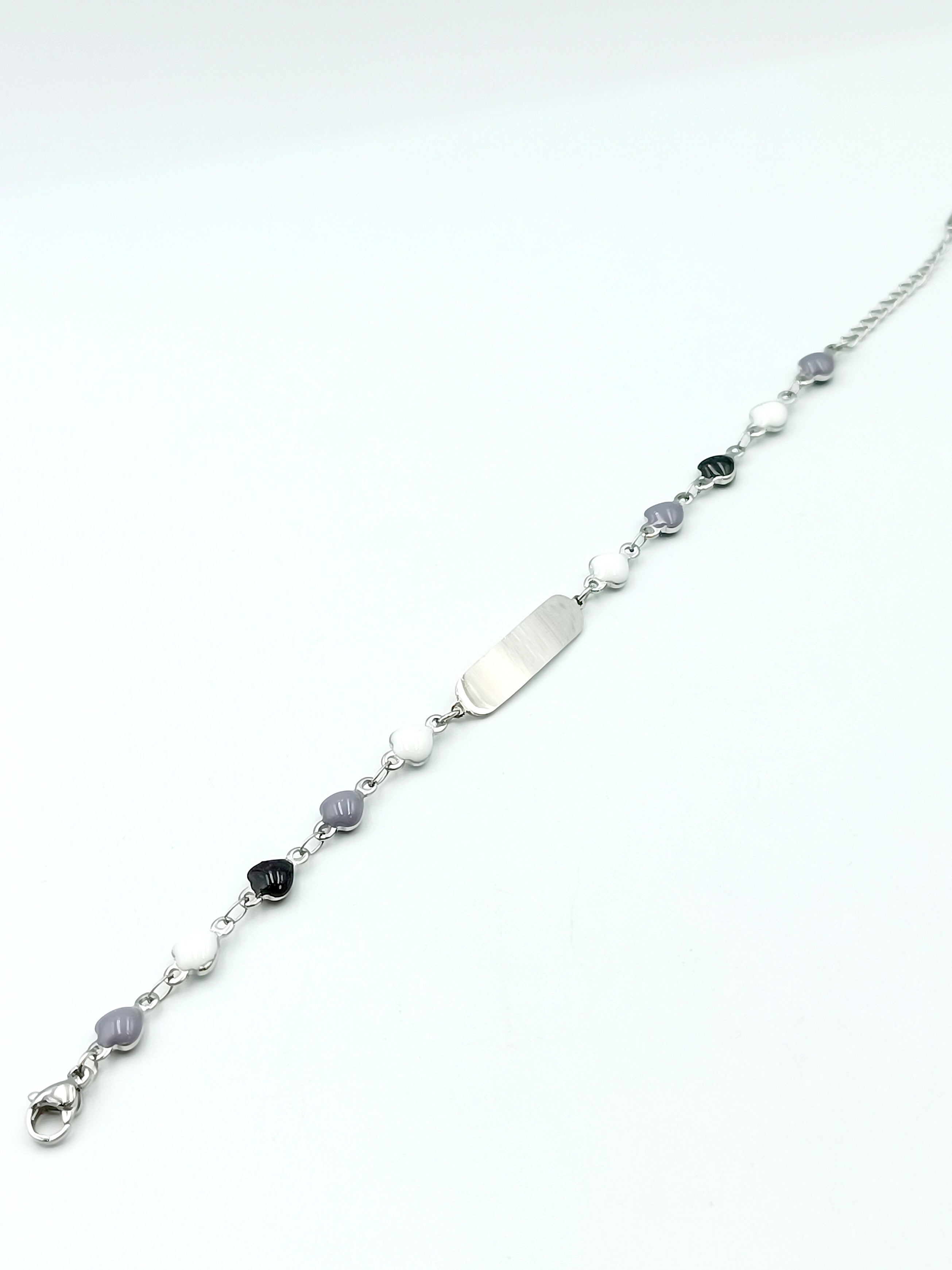 Bracciale piastrina e cuori colorati neri e grigi in acciaio