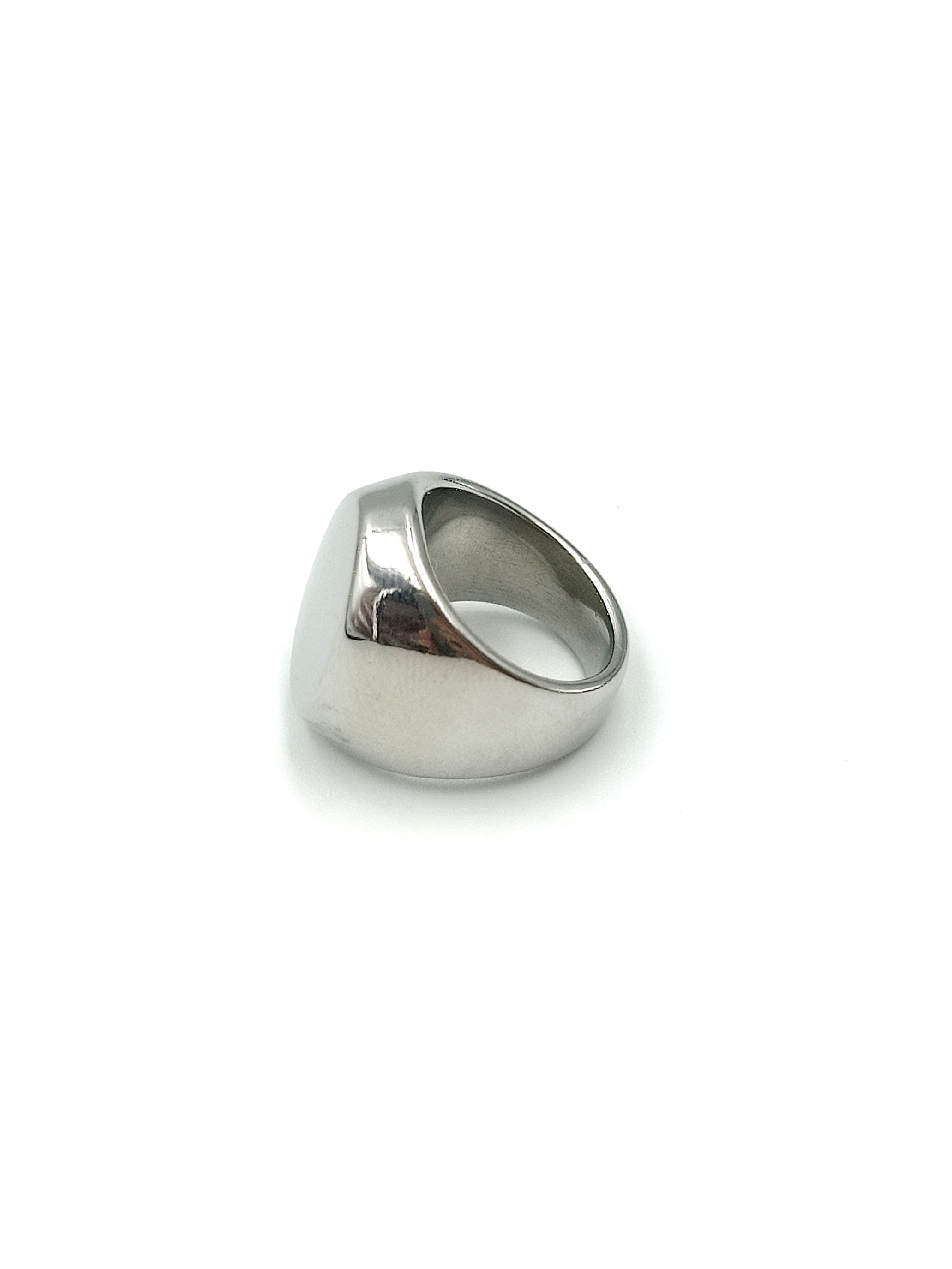Anello ovale in acciaio
