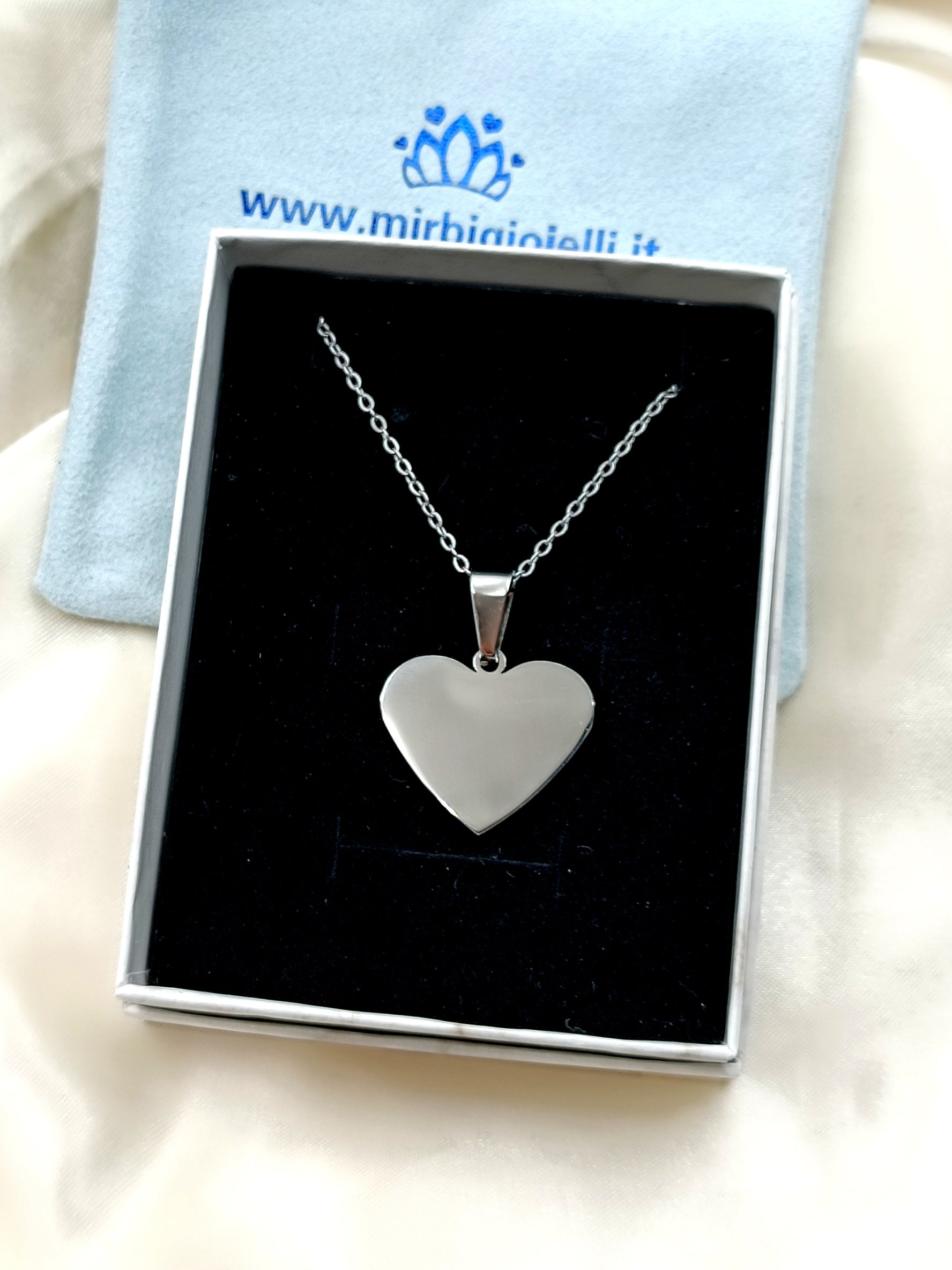 Collana con cuore medio