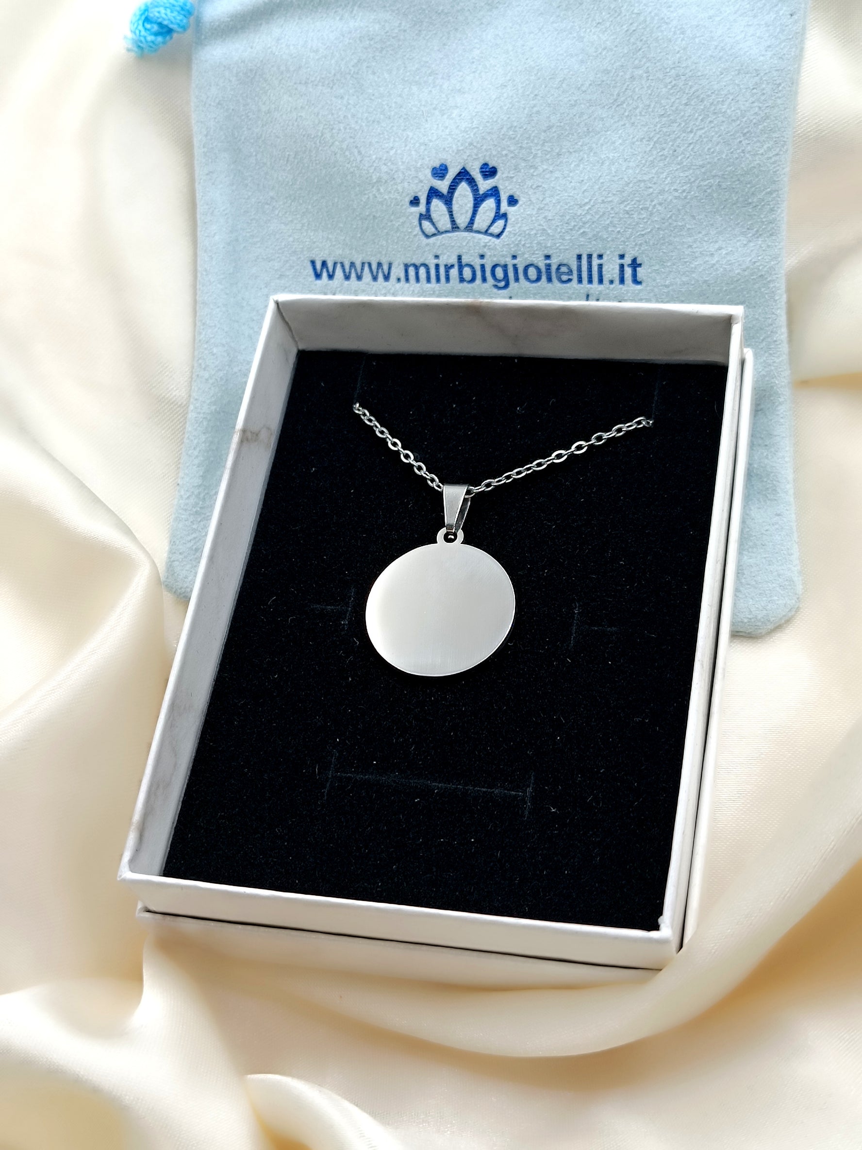 Collana con tondo piccolo