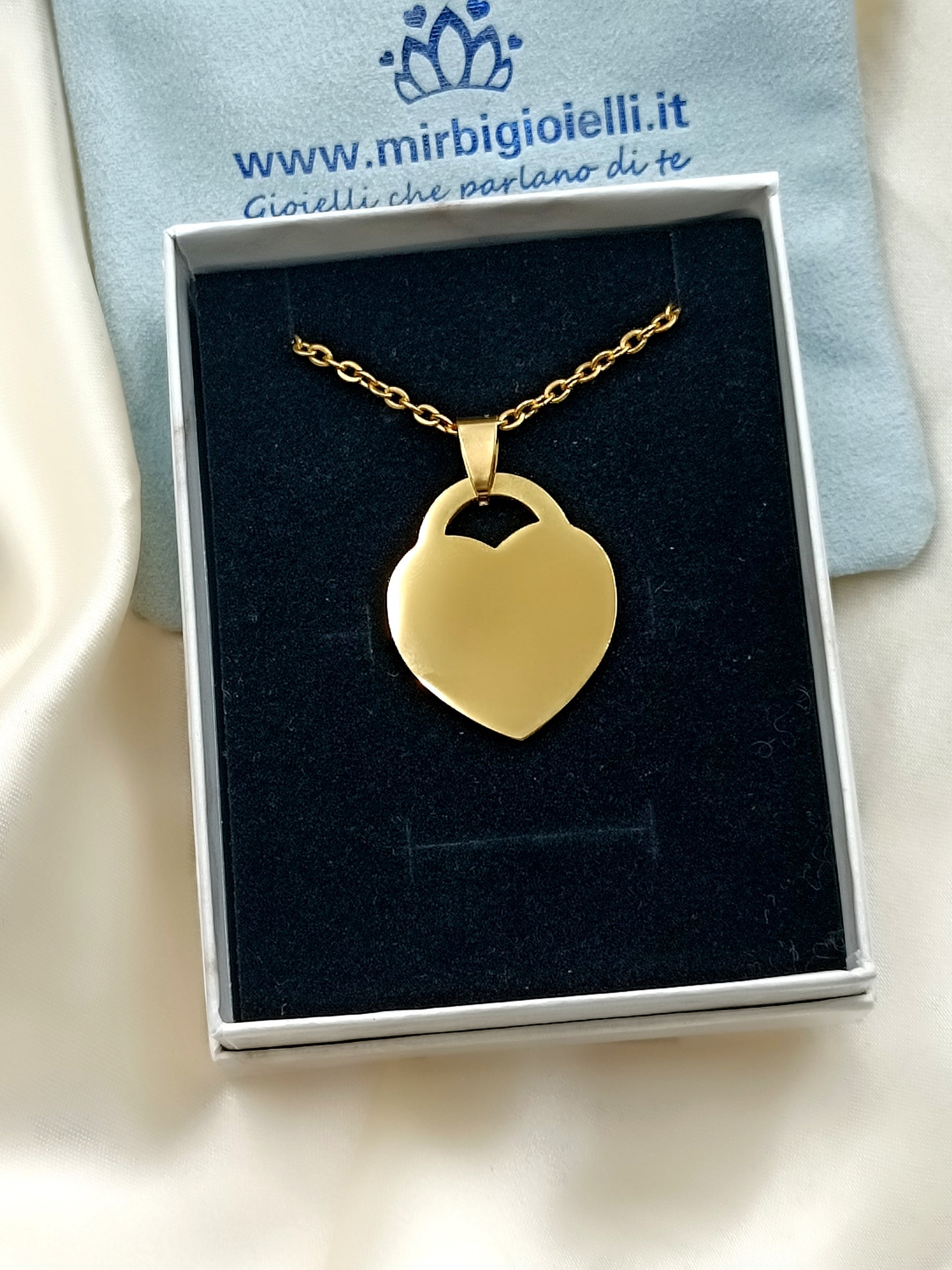 Collana con cuore lucchetto medio gold