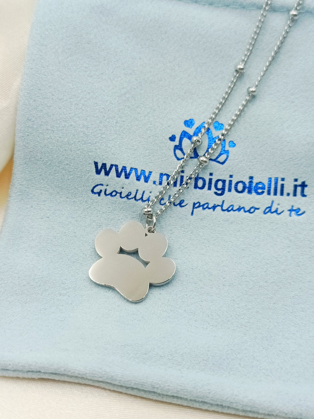 Collana con zampina in acciaio