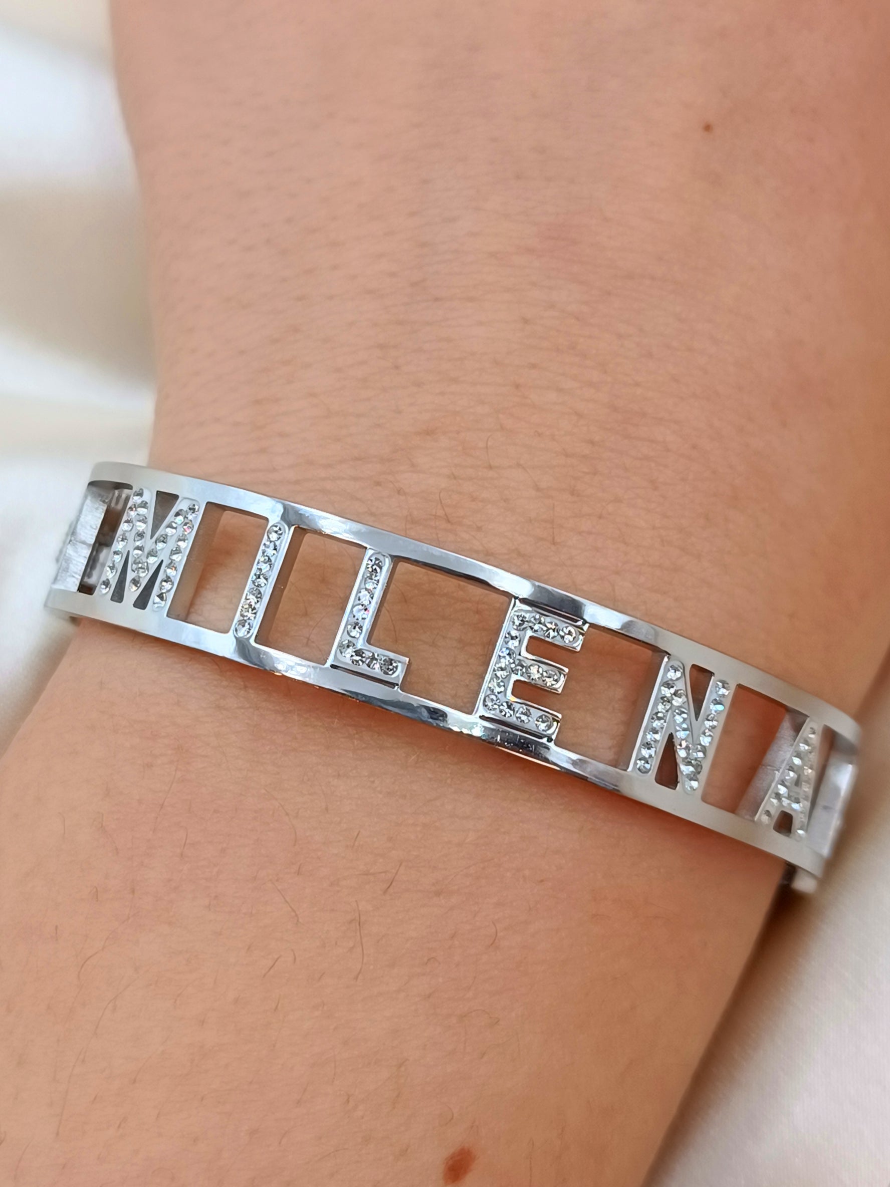 bracciale con nome in acciaio Milena