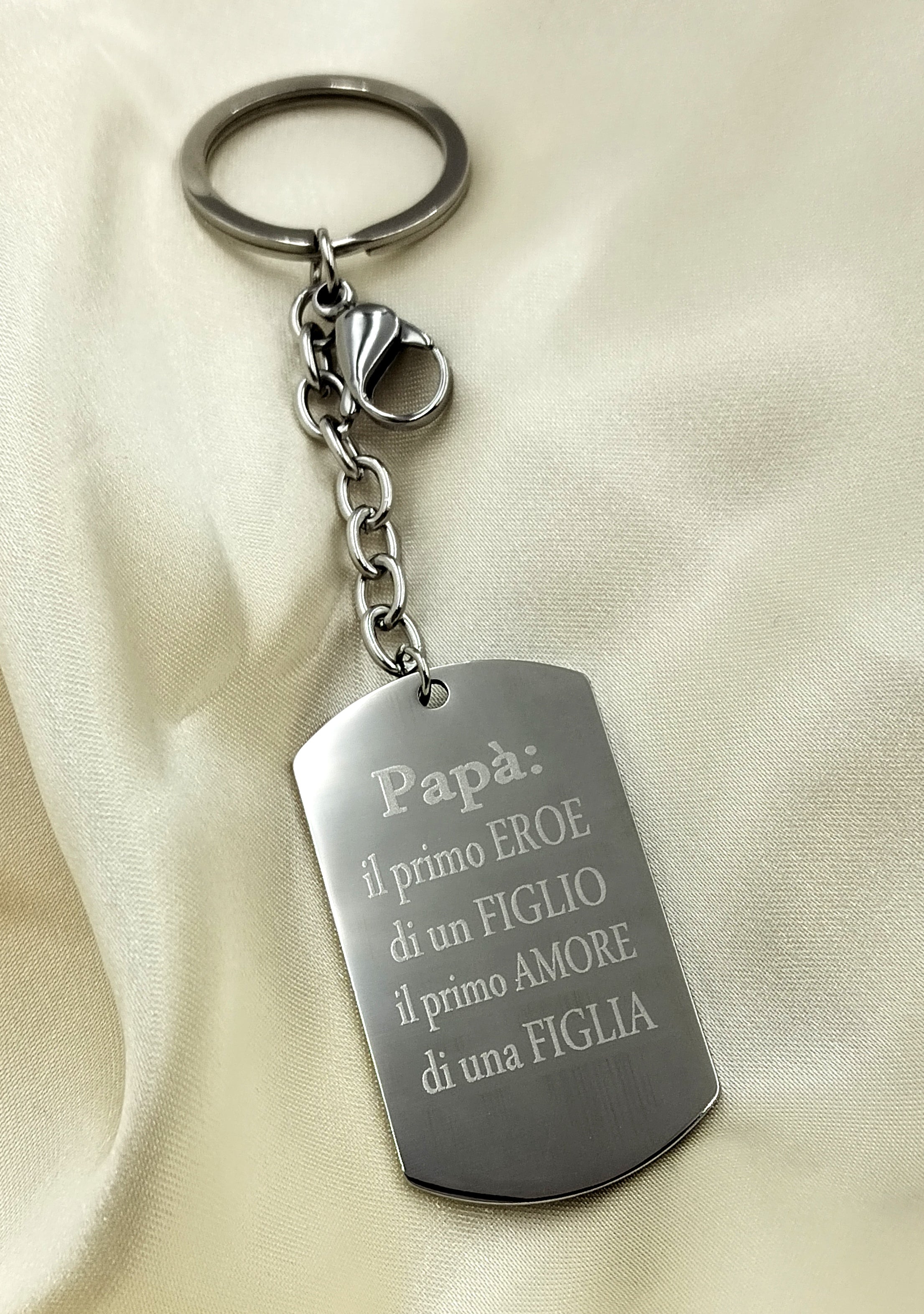  portachiavi in acciaio festa del papà, papà eroe
