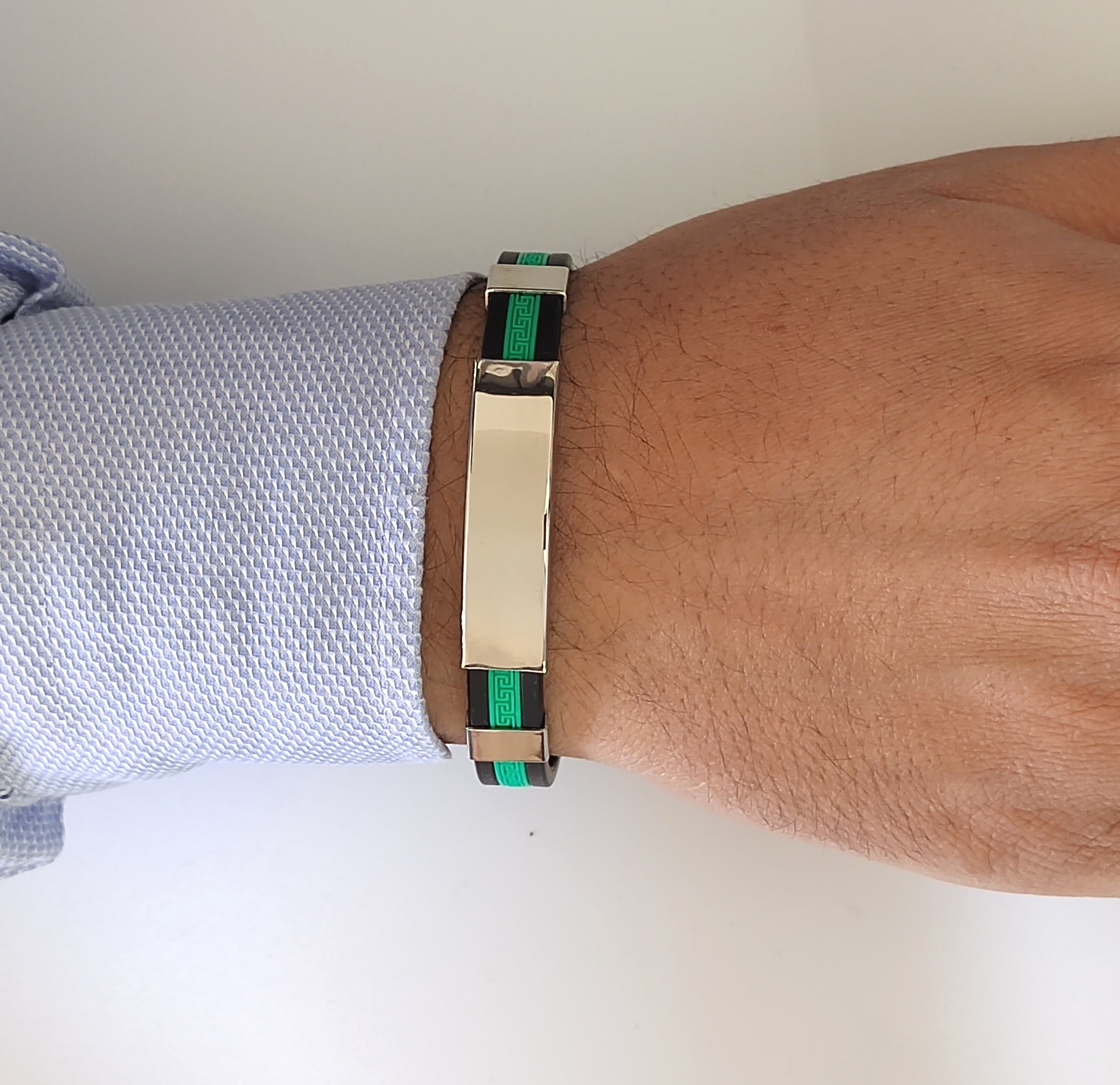 bracciale in acciaio e silicone verde